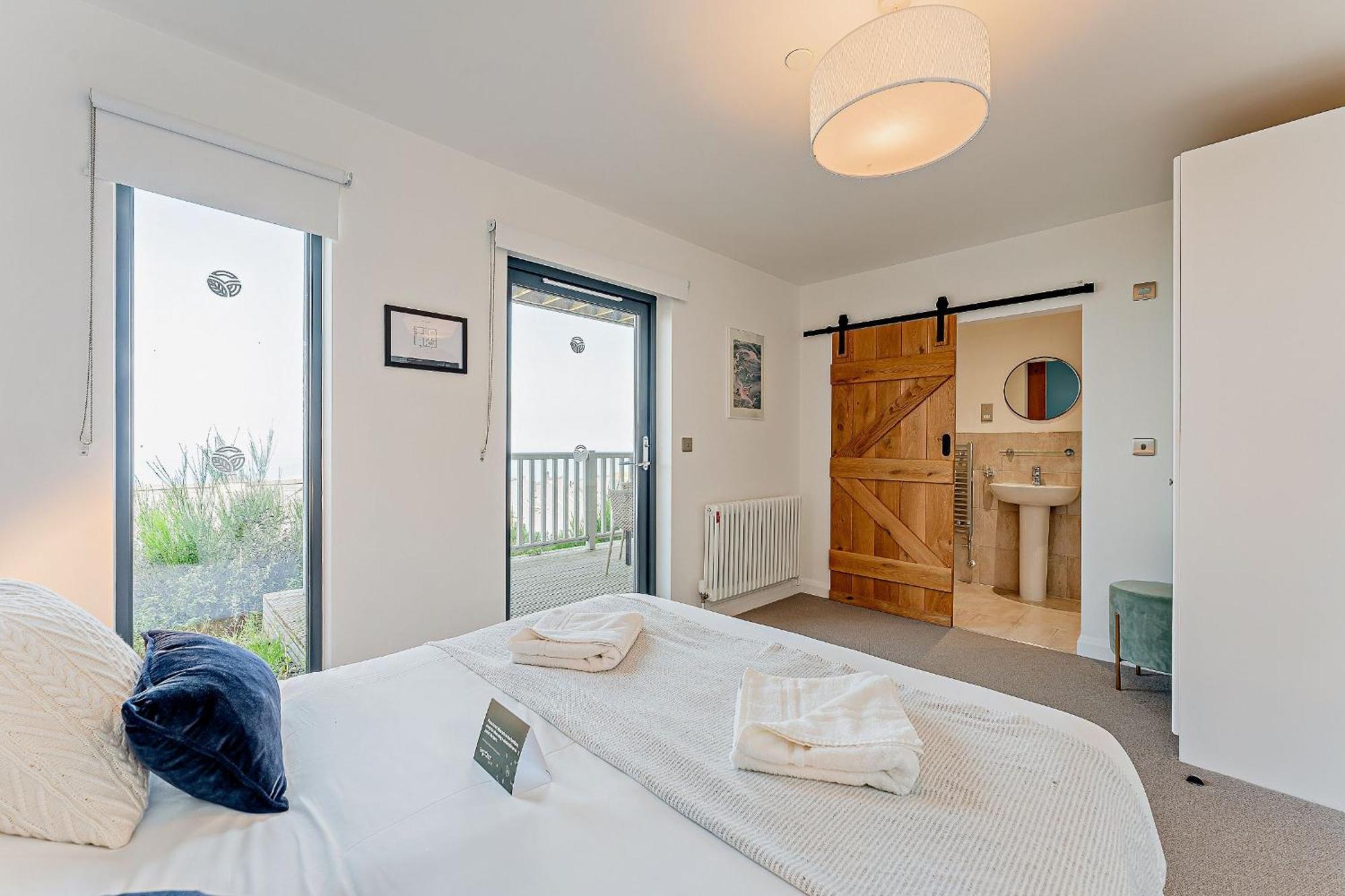 2 Bed Ground Floor Apartment - 11 Plas Pistyll Eksteriør billede